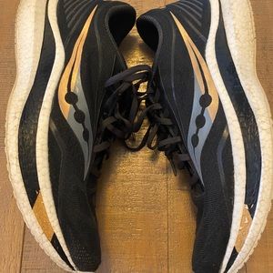 Saucony Endorphin Speed Mens 11.5